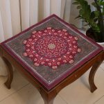 رومیزی مربعی طرح خورشیدی
