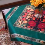 رومیزی مربعی طرح نغمه